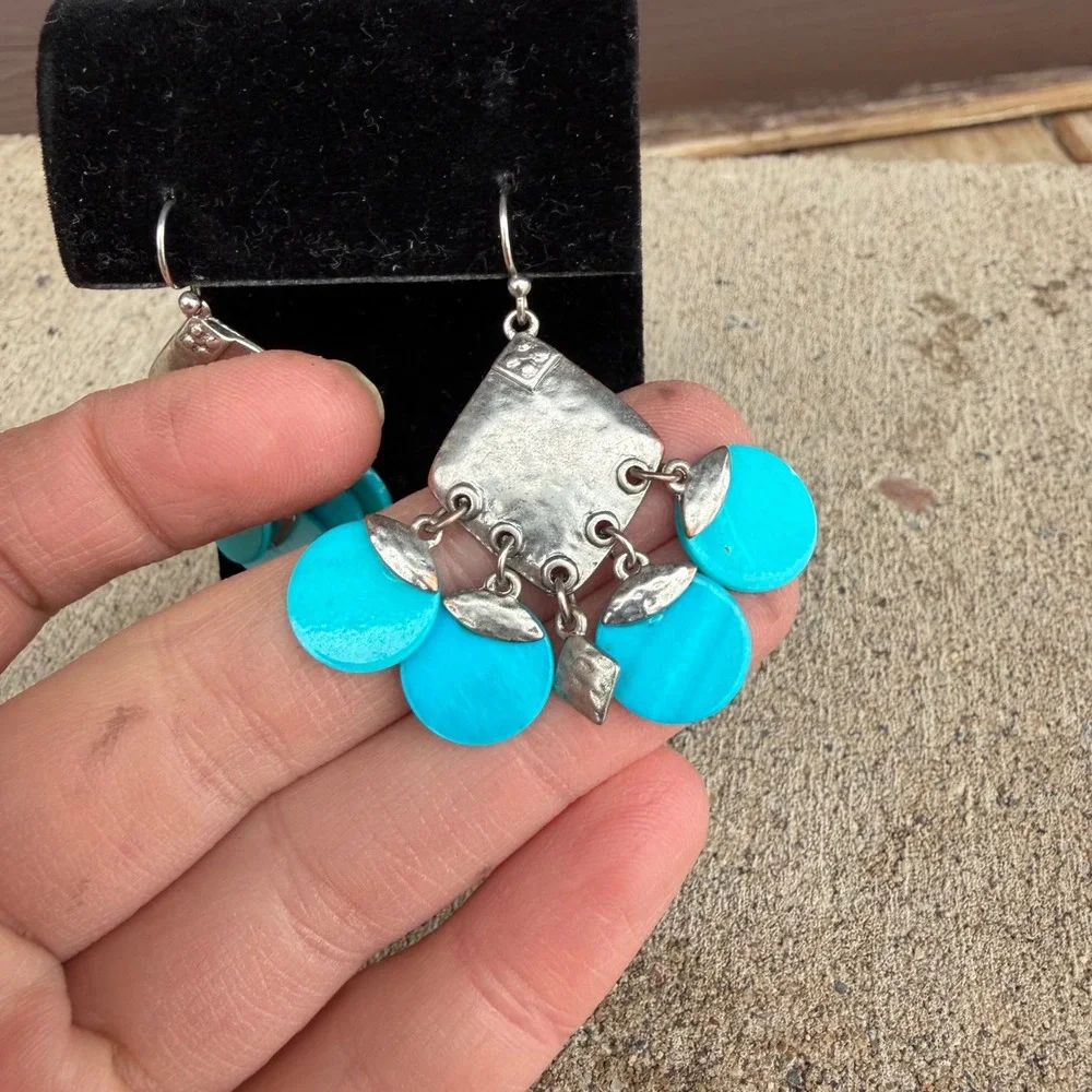 Hammered‎ Silver Blue Shell Disc Chandelier Earrings Boho Statement Dangle
